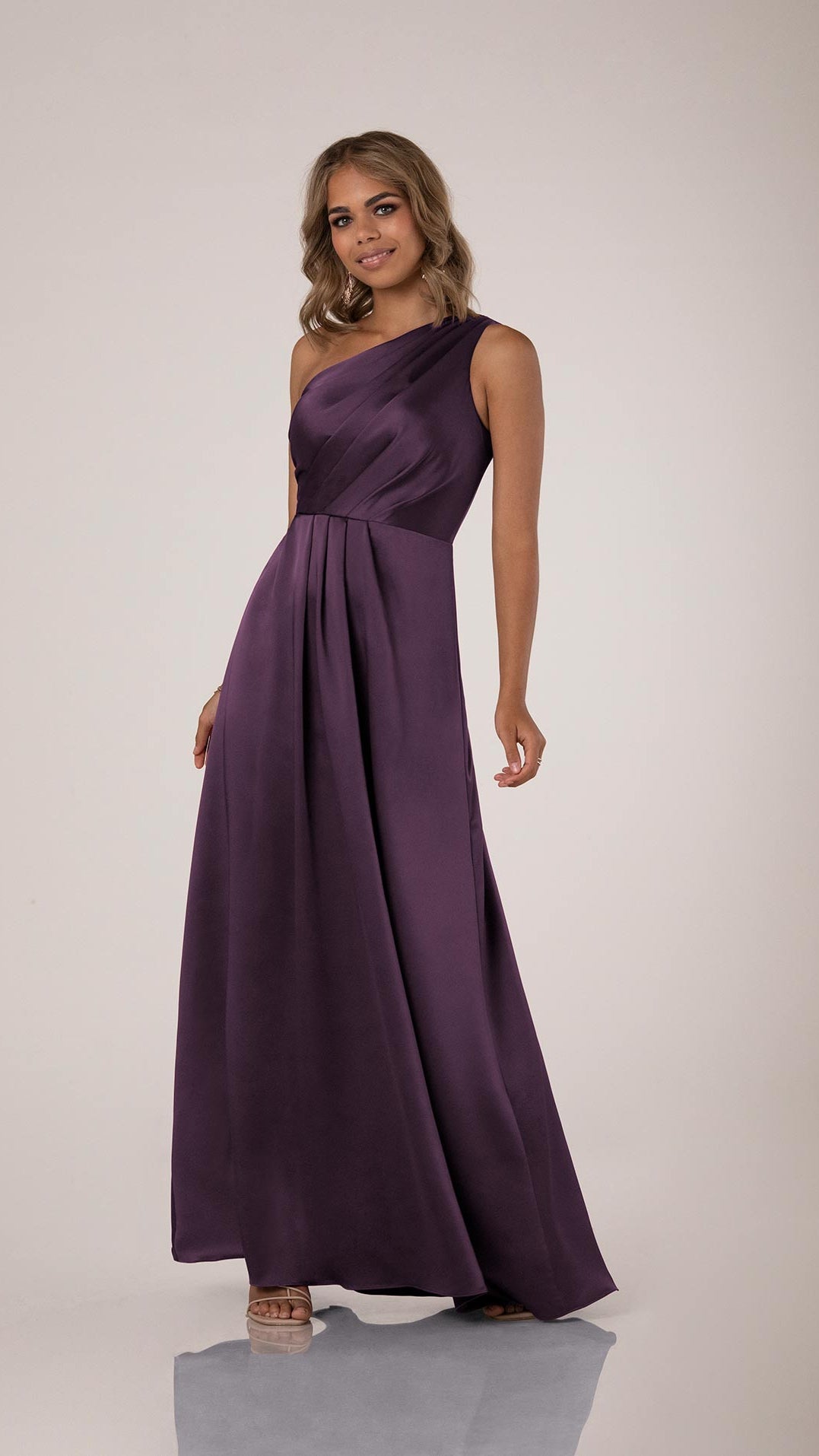 Amethyst purple best sale bridesmaid dresses